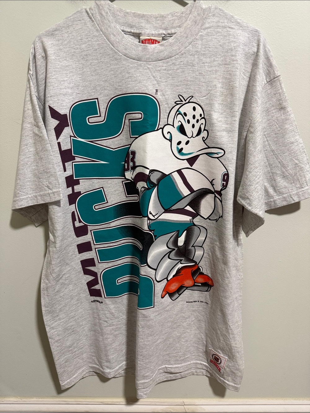 NWT!! Vintage Nutmeg Mills “Mighty Ducks” T-Shirt Size XL
